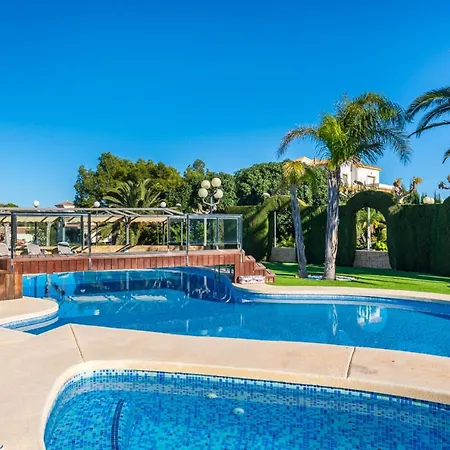 Villa Deseo - Plusholidays *