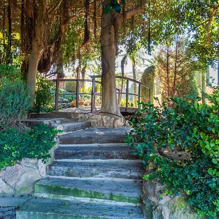 Deseo - Plusholidays *