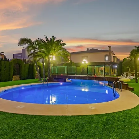 Deseo - Plusholidays カルプ