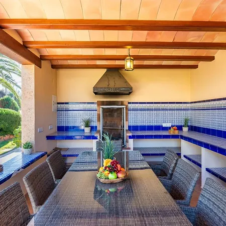 Deseo - Plusholidays