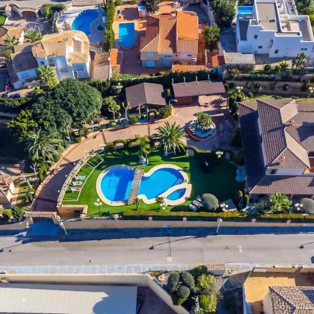 Deseo - Plusholidays *